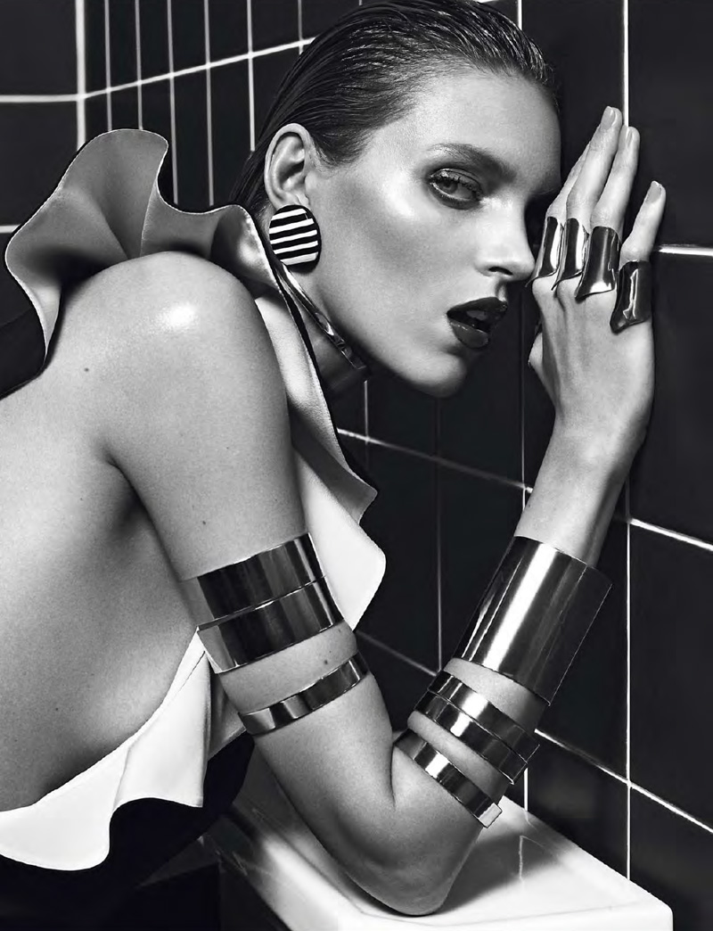 Anja Rubik For Vogue Paris By Mario Sorrenti 
