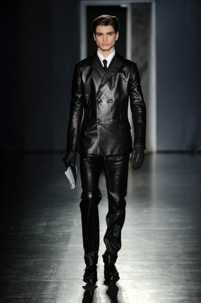 jil-sander-fall-winter-2012-13-menswear-collection-01
