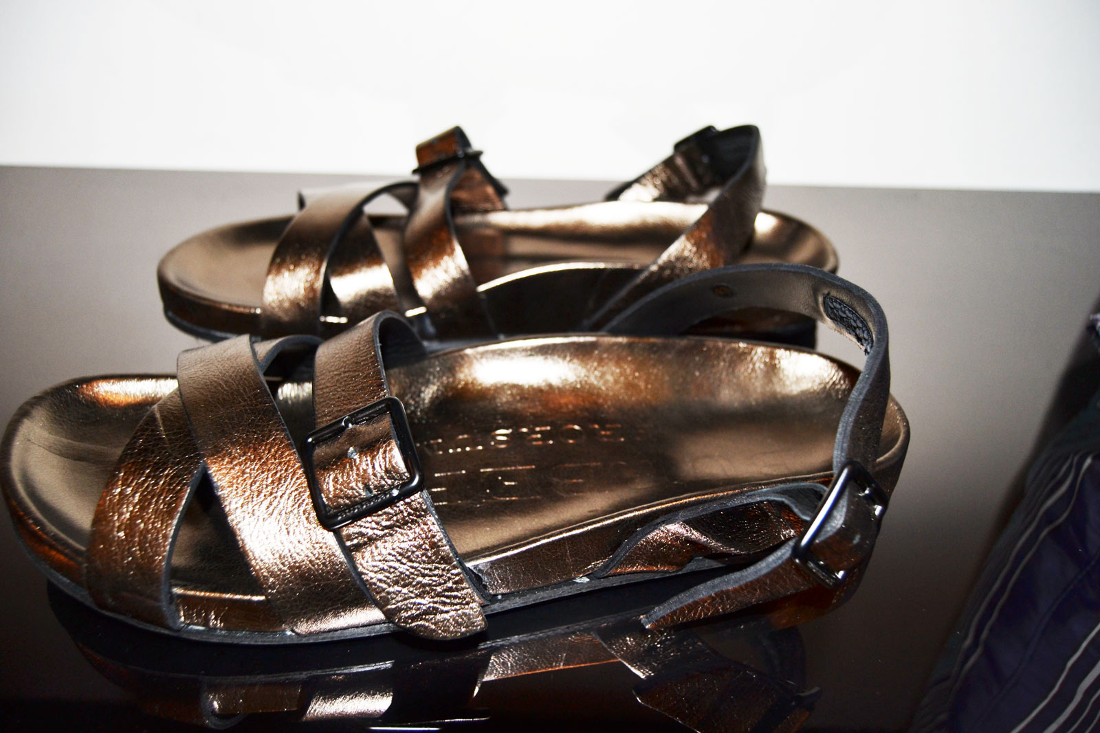 Burberry sales sandals 2013