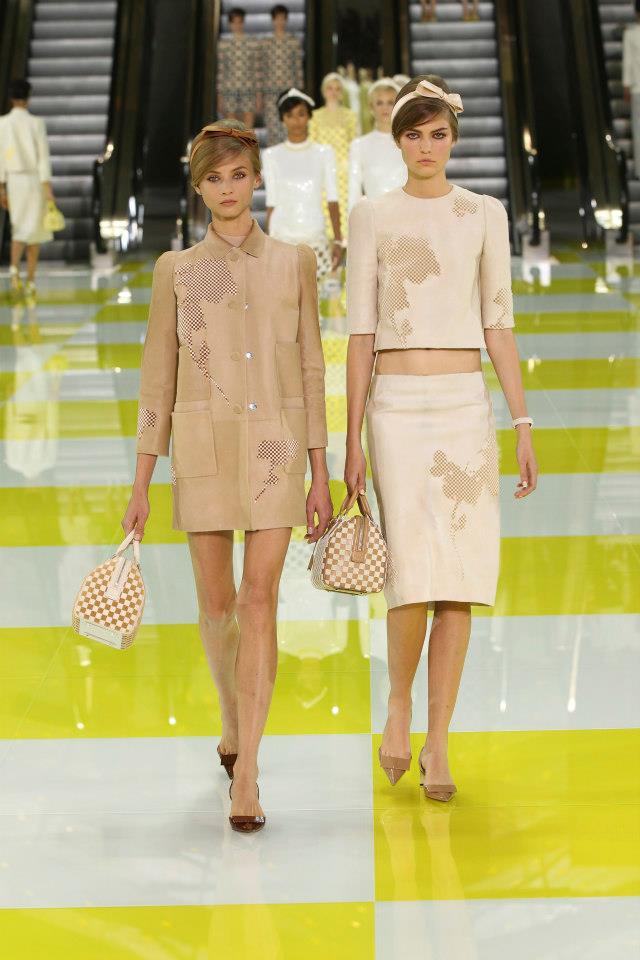 LOUIS VUITTON Spring and Summer 2013 collection (77 photos)