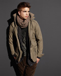 Bershka River Viiperi