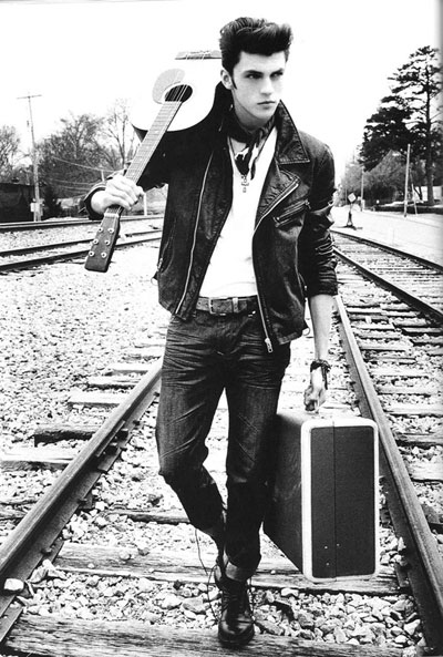 Guess Fall Winter 2010 Campaign