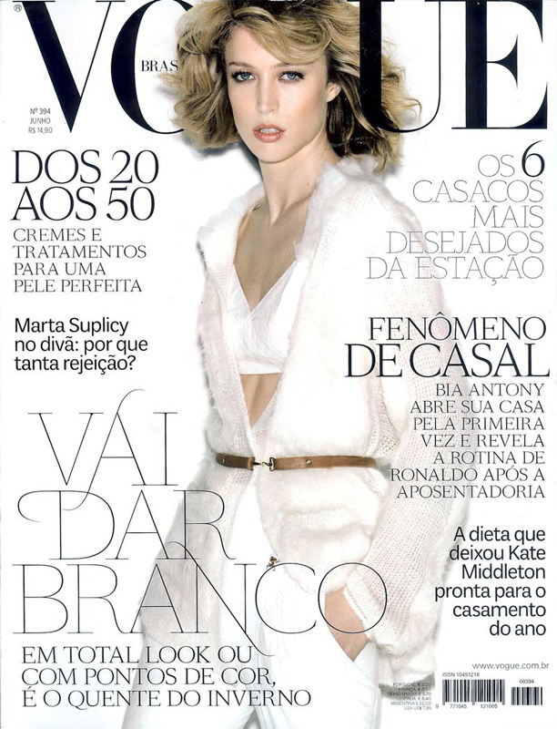 [Image: Raquel-Zimmermann-Covers-Vogue-Brasil-De...Net-01.jpg]