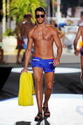 Dsquared2