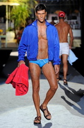 Dsquared2
