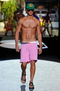 Dsquared2