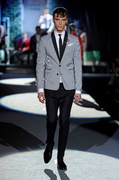 Dsquared2