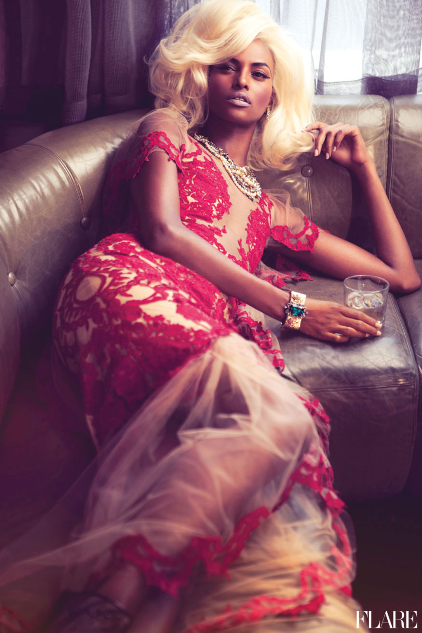 http://www.designscene.net/wp-content/uploads/2011/12/Yasmin-Warsame-Flare-05.jpg