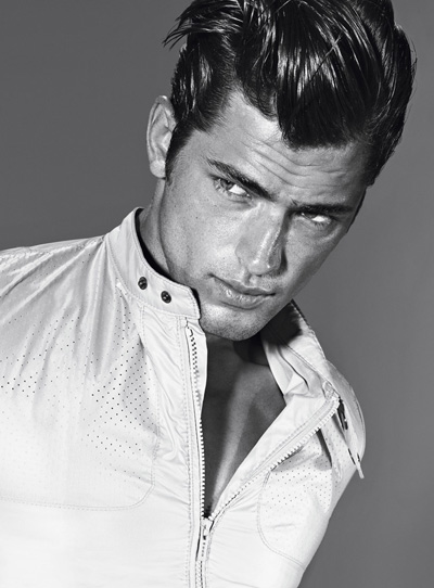 Sean OPry