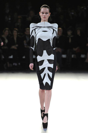 Mugler