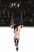 Mugler