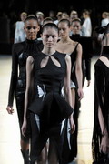 Mugler