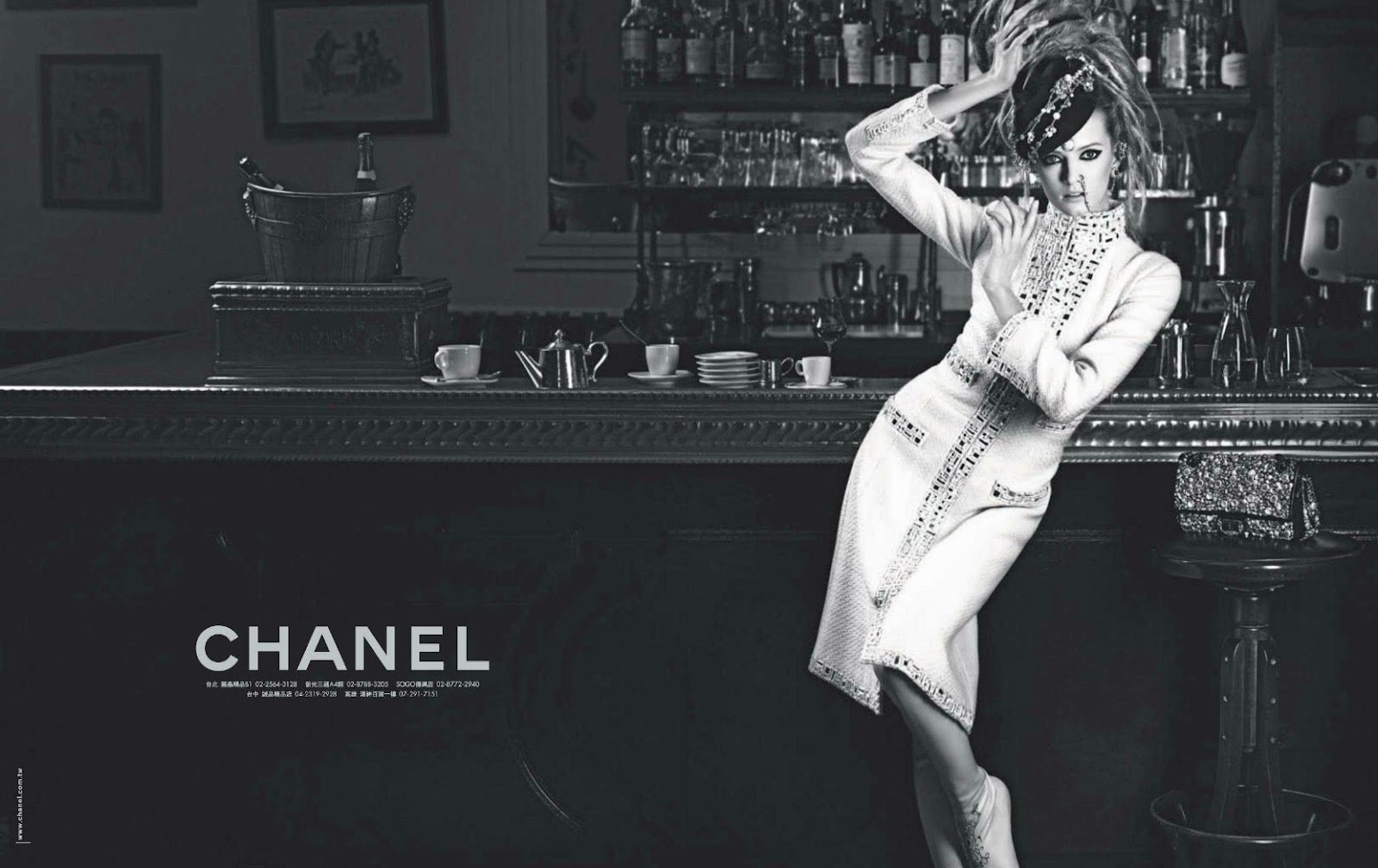 Daria Strokous Chanel Paris Bombay 01