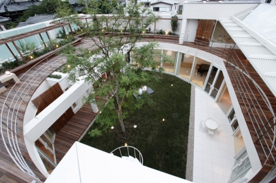 F Residence Edward Suzuki