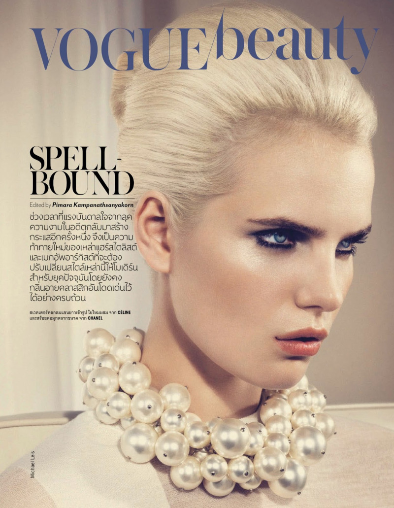 anmari-botha-by-michael-leis-for-vogue-thailand-may-2013-3