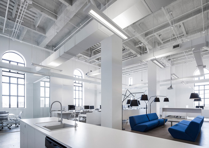 BLUE Jean Chabauty Anne Goneau