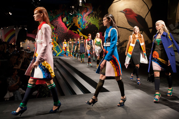 Prada Women\u0026#39;s SS14 Fashion Show Space  