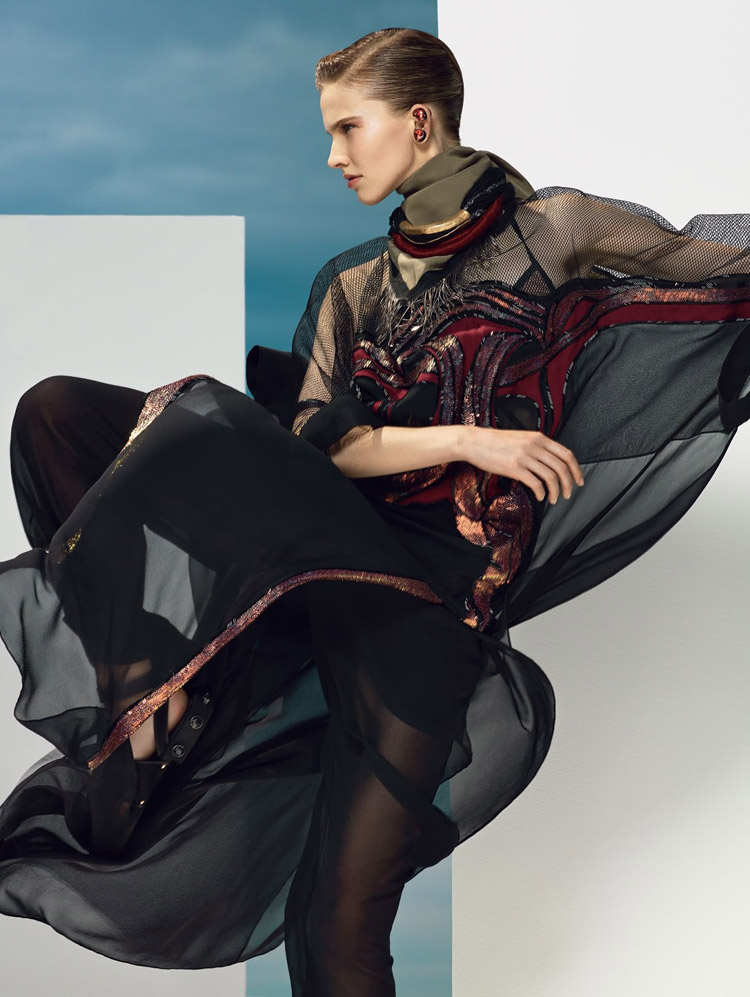 Sasha Luss