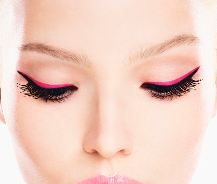 Dior-Addict-It-Lash-Campaign-With-Sasha-Luss-05