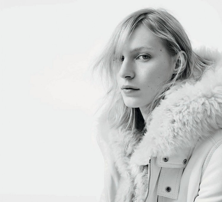 Julia Nobis for Diesel Black Gold 02