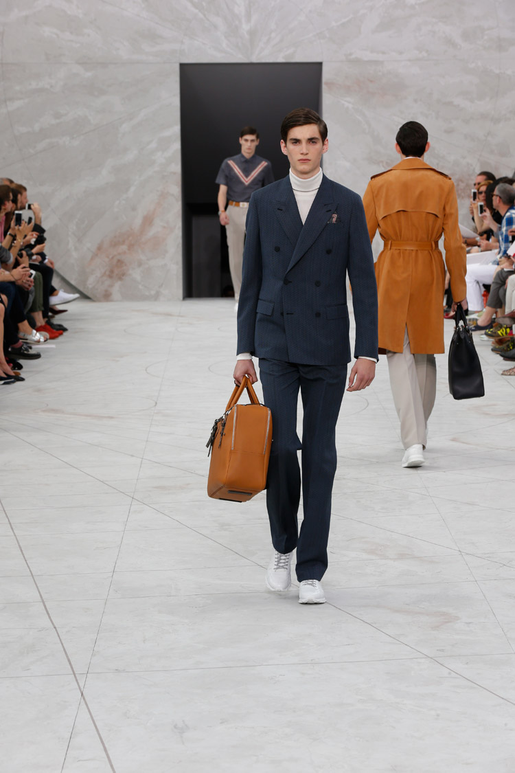 Louis Vuitton Spring 2015 Menswear Fashion Show