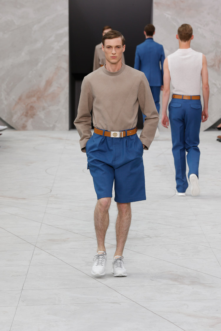 LOUIS VUITTON - Fashion - DETAILS ON THE MEN'S SPRING 2015 SHOW