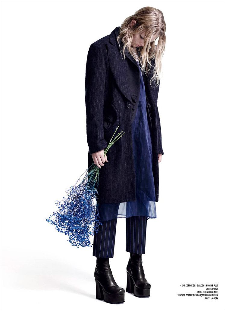 Anna Ewers