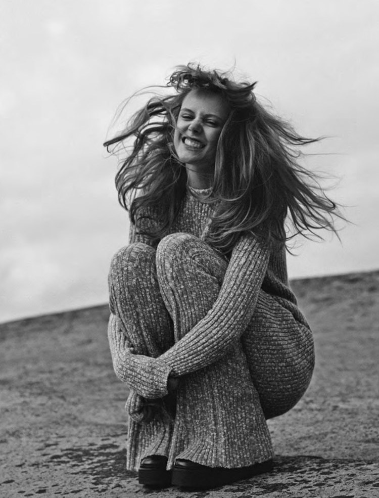 Frida Gustavsson Glamour Paris 17