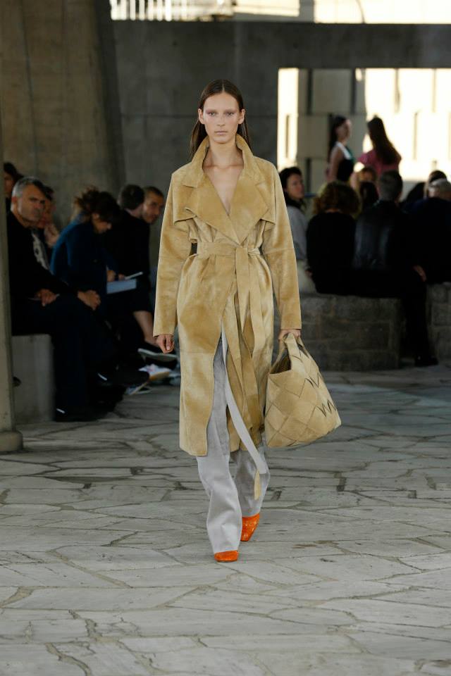 LOEWE 08