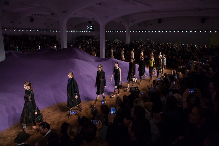 PRADA-Spring-Summer-2015-Womenswear-Collection-11