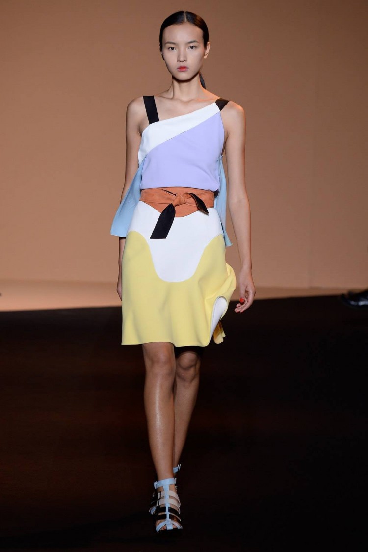 Roland Mouret SS15 01 (28)
