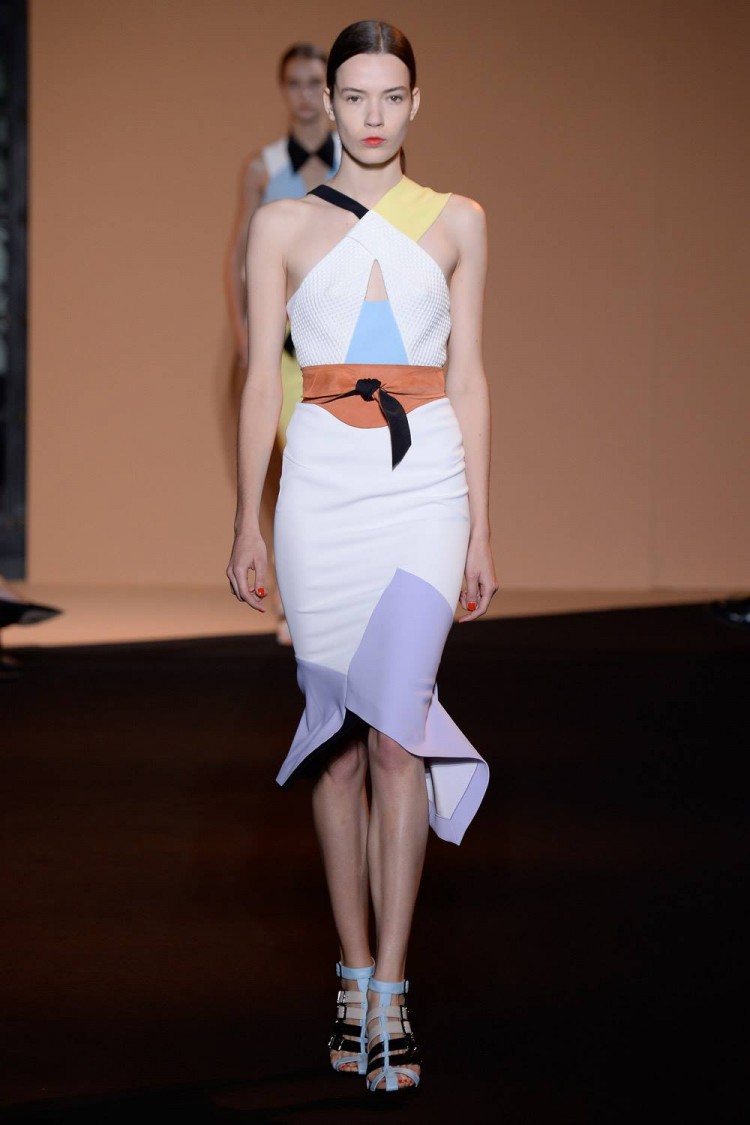 Roland Mouret SS15 01 (6)