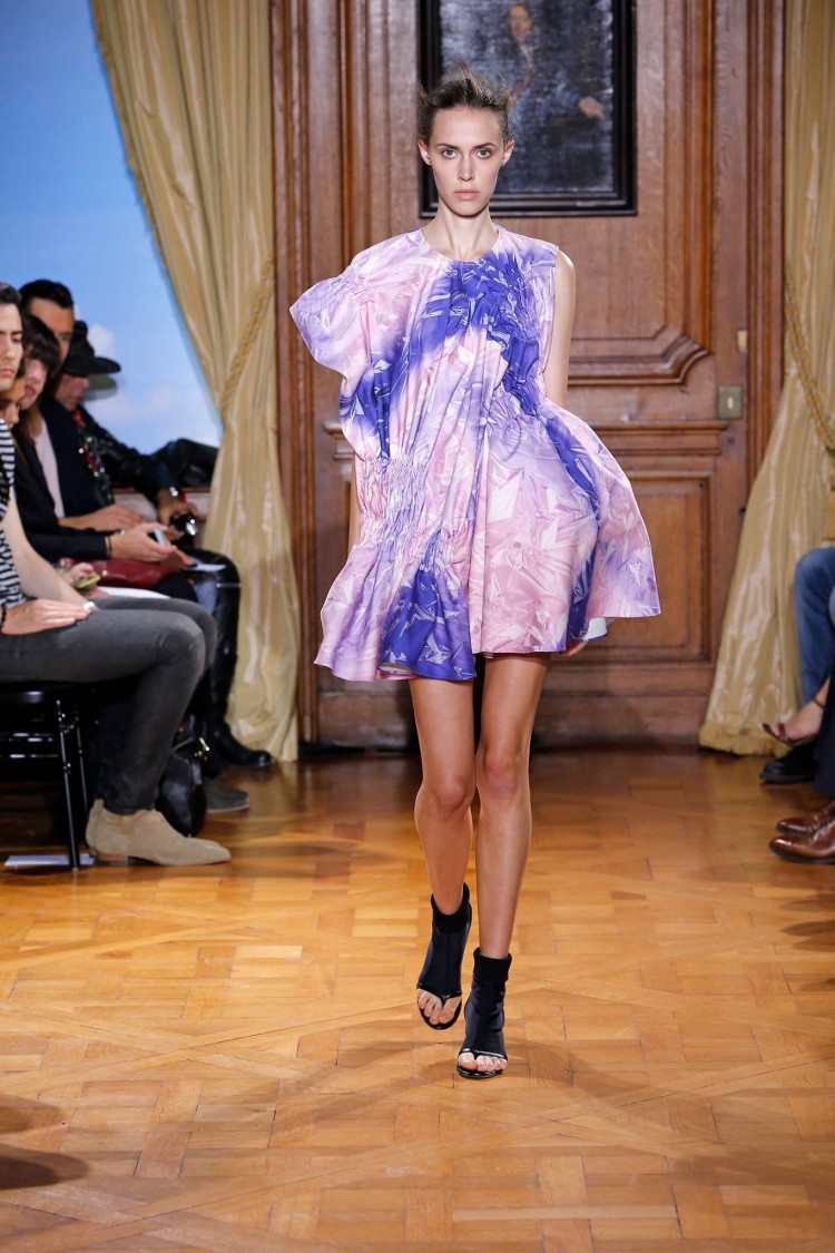 Viktor & Rolf SS15 01 (17)