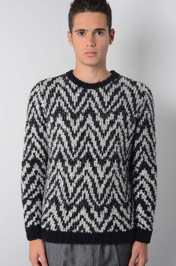 KRISVANASSCHE-Wrong-Weather-01-(8)