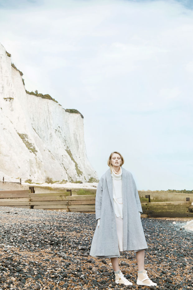 Sofia-Fisher-by-Sevda-Albers-for-Couch-Magazine-04