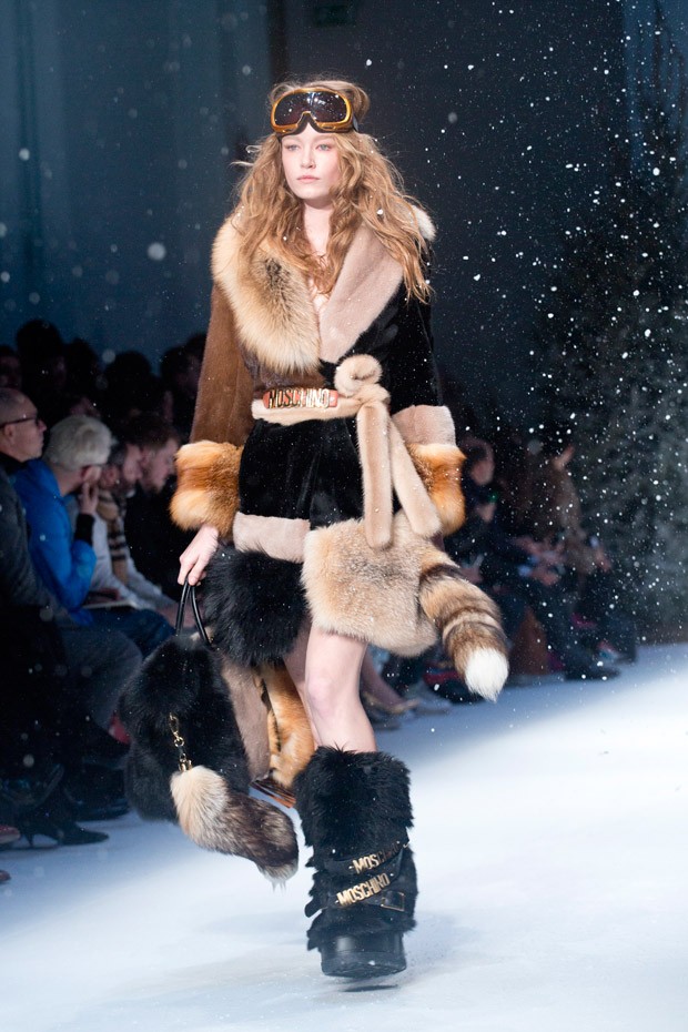 MoschinoFW15-29
