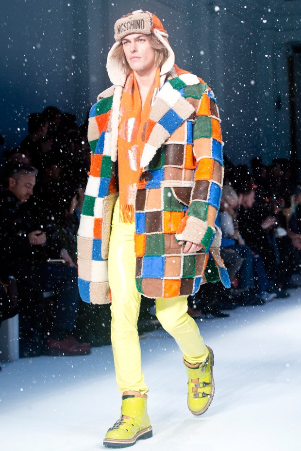 MoschinoFW15-37