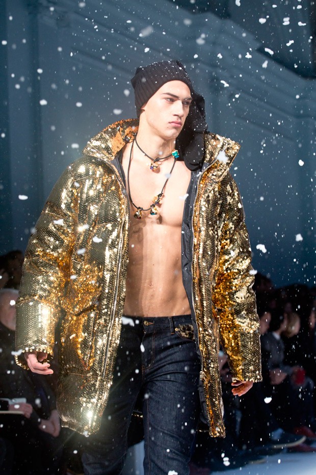 MoschinoFW15-66