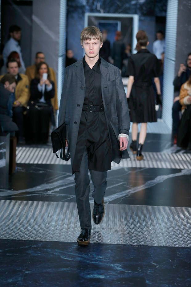 PradaFW15-06