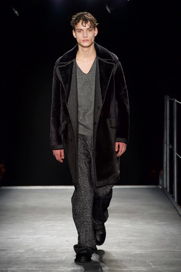 WooyoungmiFW15-34