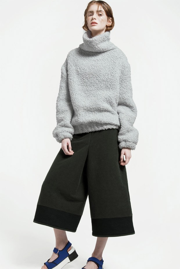 AcephalaDontKissMe 16