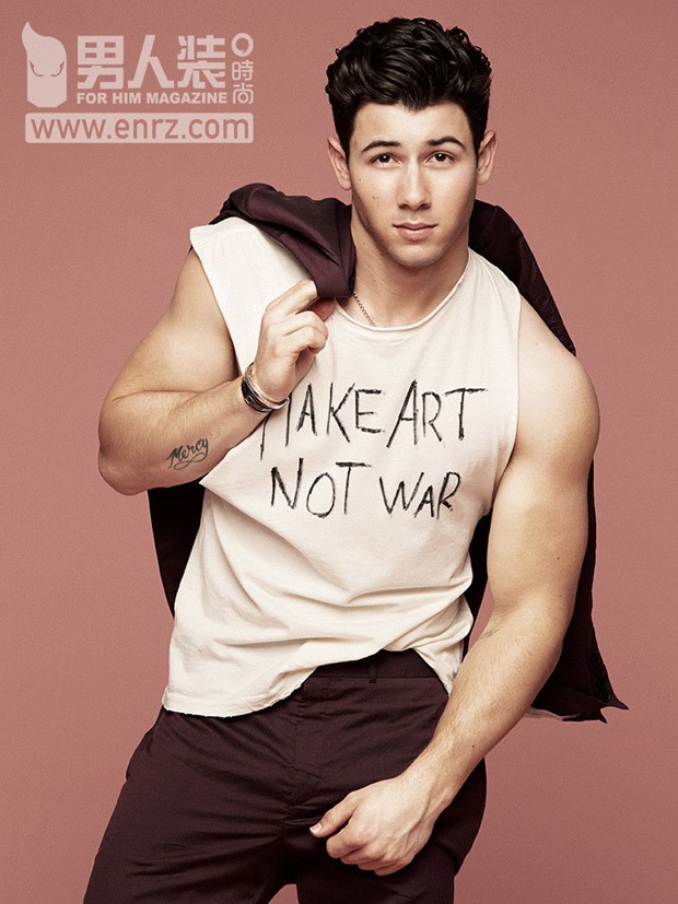 NickJonas