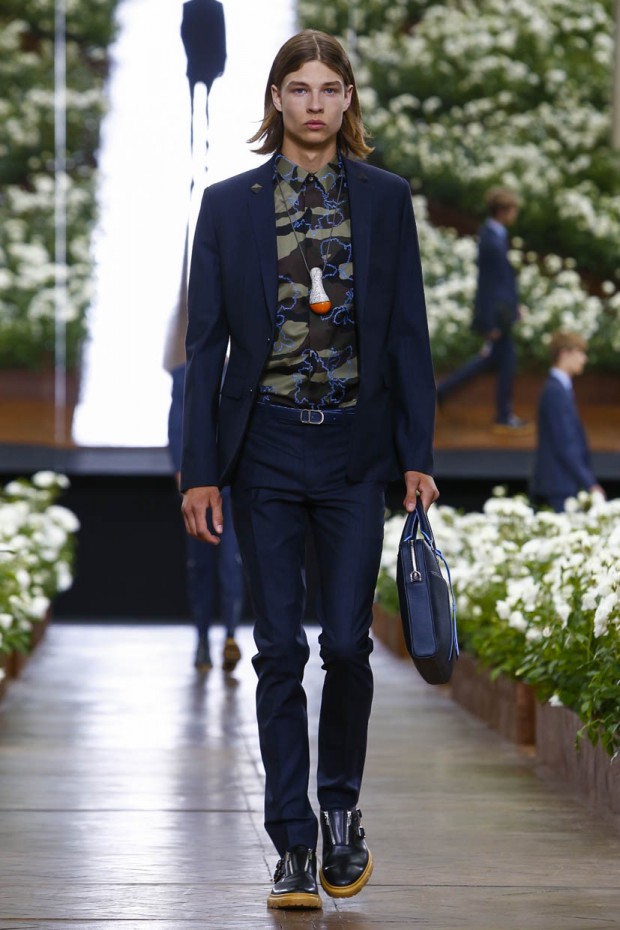 Dior Homme Spring Summer 2016 Fashion show in Paris