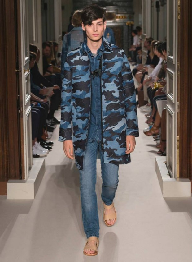VALENTINO (10)