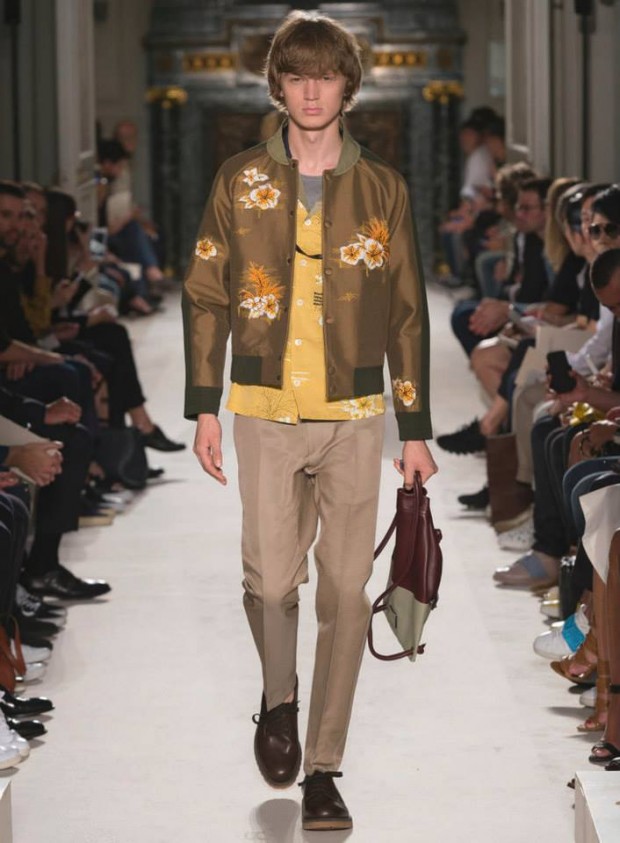 VALENTINO (11)