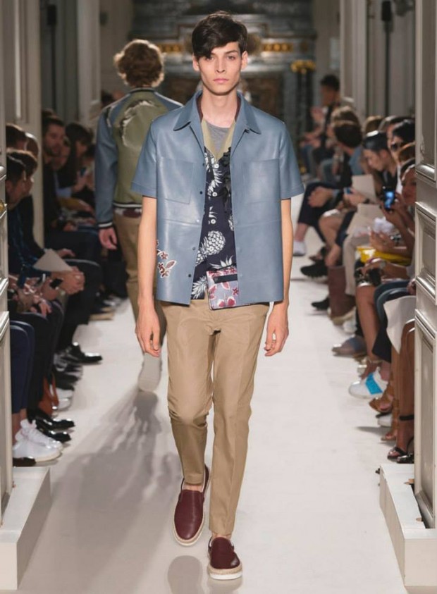 VALENTINO (19)