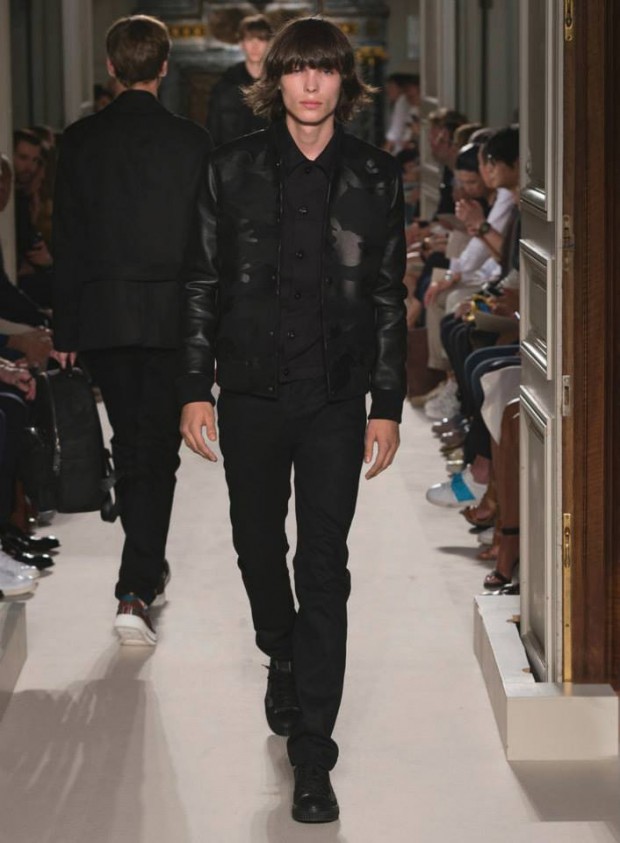 VALENTINO (20)