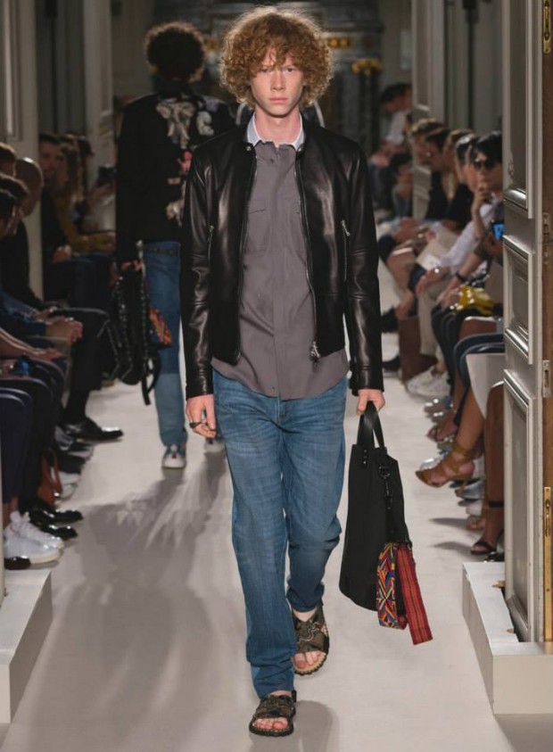 VALENTINO (23)