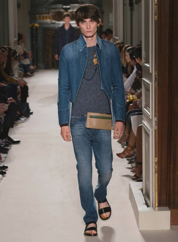 VALENTINO (27)