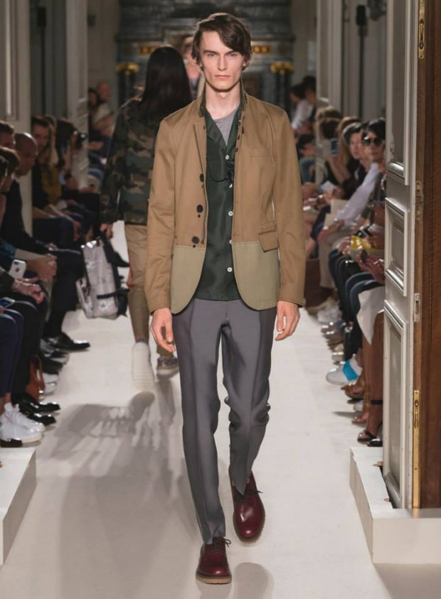 VALENTINO (32)